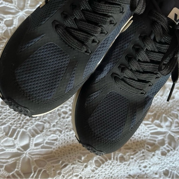 Veja Condor 2 Alveomesh women’s size 6 - Picture 5 of 10